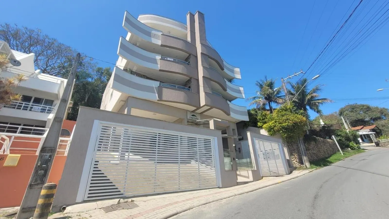 B164 - Apto Na Praia Da Lagoinha Para Alugar Bombinhas
